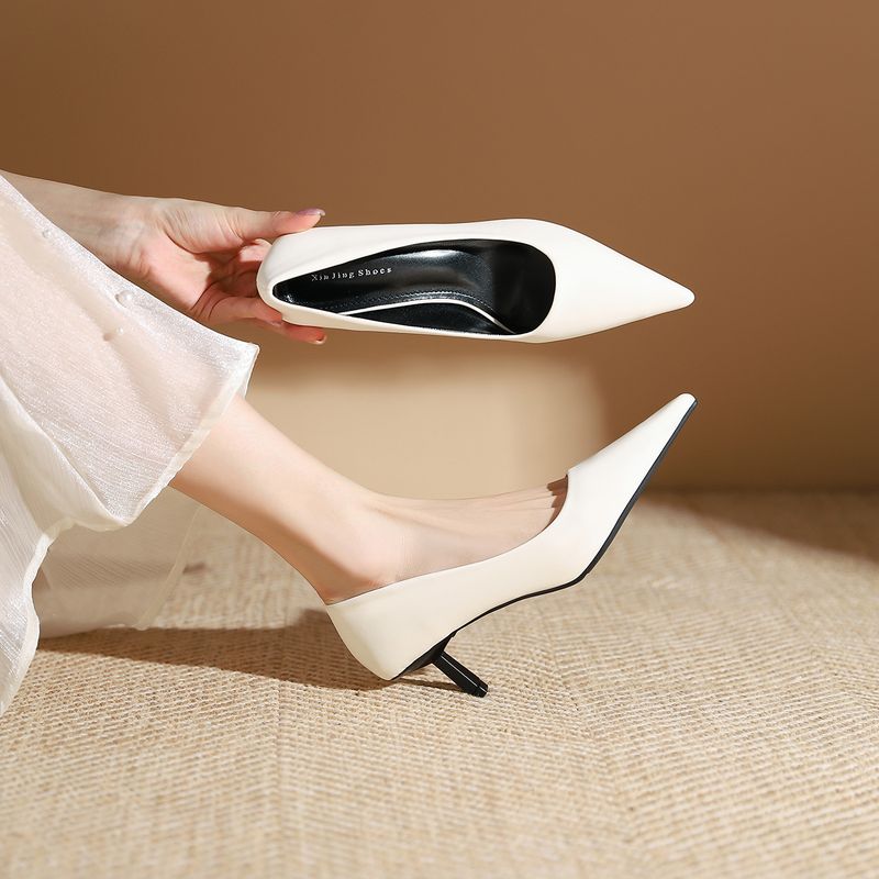 326-1 Internet-Promi-Stil Einfache spitze Zehenpartie Hohe neue flache Mund professionelle Stiletto-Absatz Arbeitsschuhe für Frauen_voghion.com