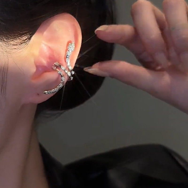 Hochwertige Ohrringe, elegantes und nischenhaftes Design, personalisierter Ohrclip in Schlangenform, verkupfertes 14-karätiges Echtgold_voghion.com