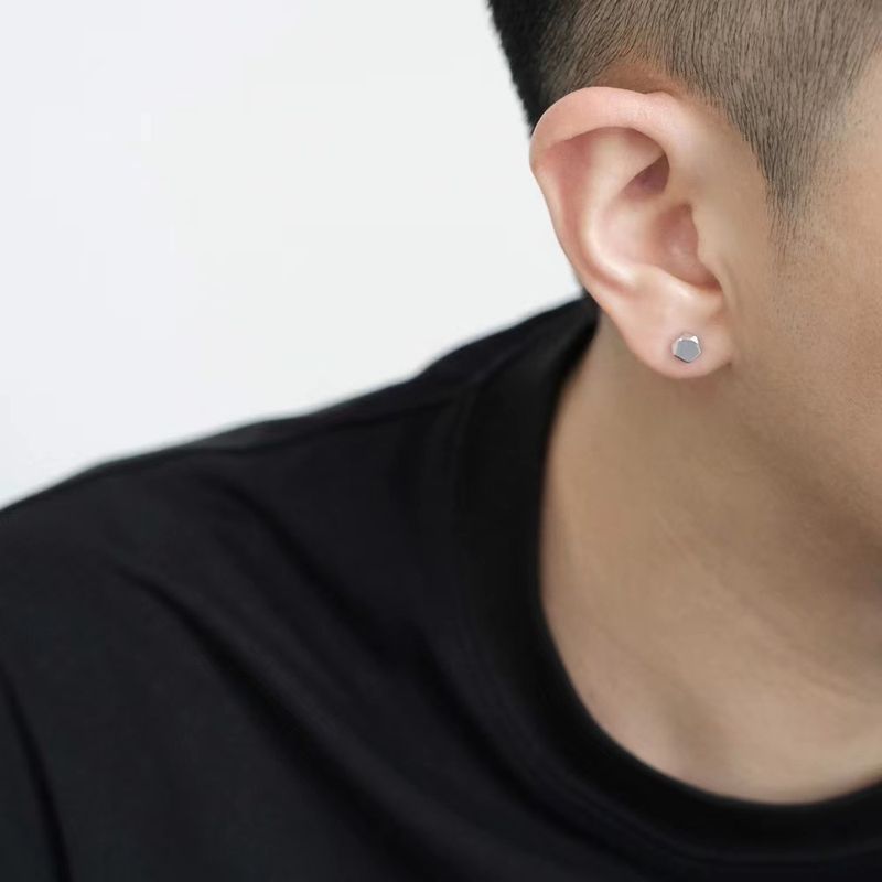 Clip Earrings For Men Without Pierced Ears, Trendy And Handsome, High End And Not Easy To Fall Off, Magnet, Geometric Niche Simple Accessories_voghion.com