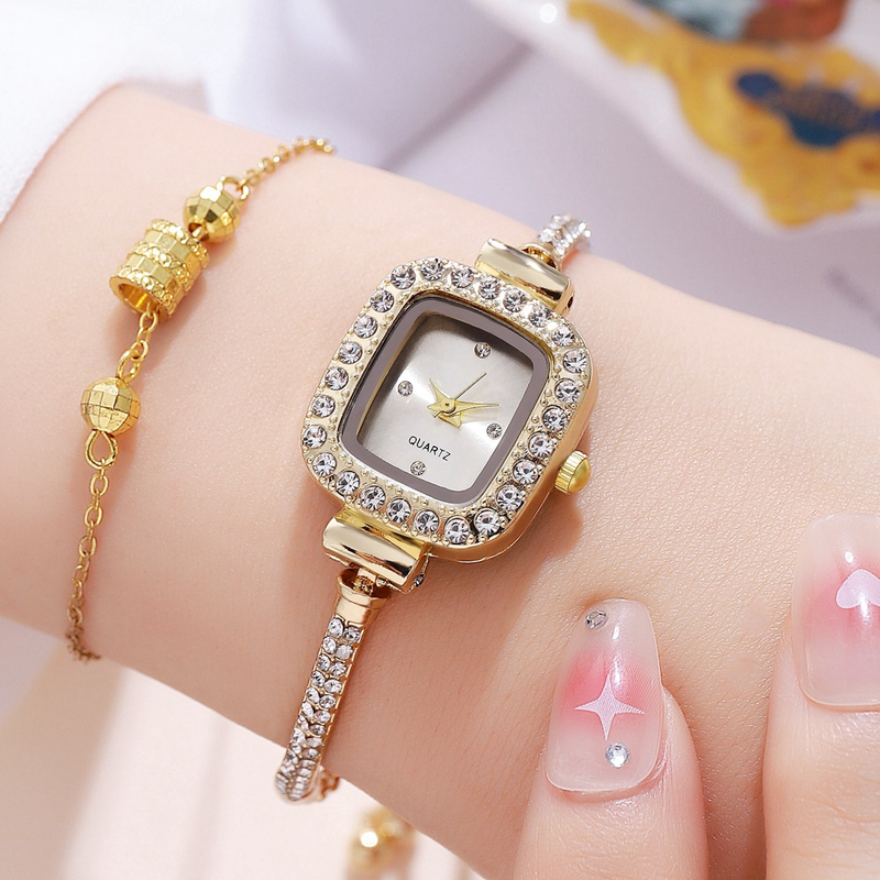 Orologio da polso da donna con quadrante piccolo quadrato di vendita calda, trasmissione in diretta con cinturino sottile, orologio da donna con temperamento, un pezzo di orologio_voghion.com