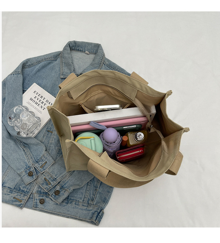 Large capacity canvas for women 2024 new fashionable letter class commuting handbag simple casual shoulder bag_voghion.com