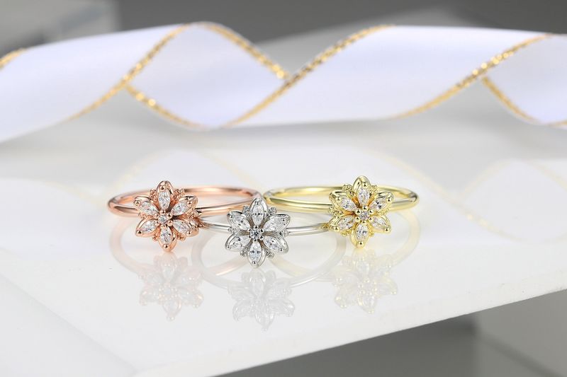 Tynn ring med fersk diamant og zirkonblomst til kvinner, ekte gullbelagt, formet som håndsmykker_voghion.com