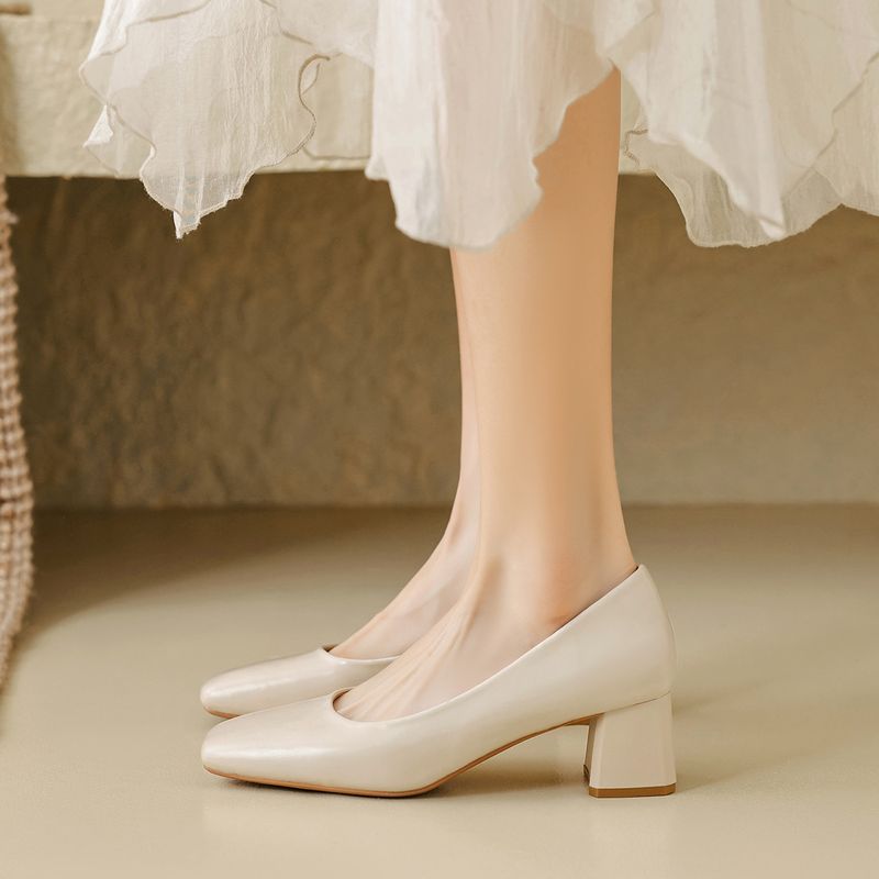 Coarse Heel Single Shoes Women's Shallow Mouth Temperament Commuting Work Shoes One Pedal Temperament High Heels_voghion.com