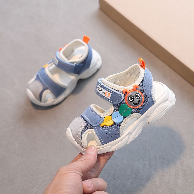 2024 Sommer Neue Cartoon Raupe Jungen Baotou Baby Sandalen Mädchen Funktionale Weiche Sohle Kinder Strand Schuhe_voghion.com