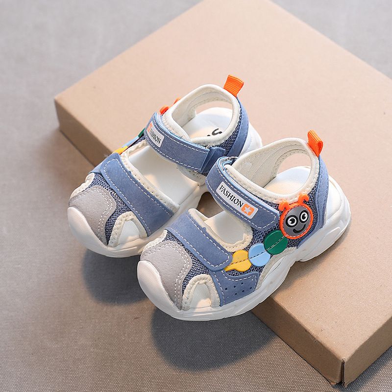 2024 Sommer Neue Cartoon Raupe Jungen Baotou Baby Sandalen Mädchen Funktionale Weiche Sohle Kinder Strand Schuhe_voghion.com