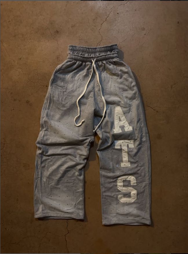 Trendiges Set aus Kapuzenpullover und Jogger mit Reißverschluss – Streetwear-Pullover mit Hose mit zwei Kordelzügen, lässiges Unisex-Outfit für Herbst und Winter_voghion.com