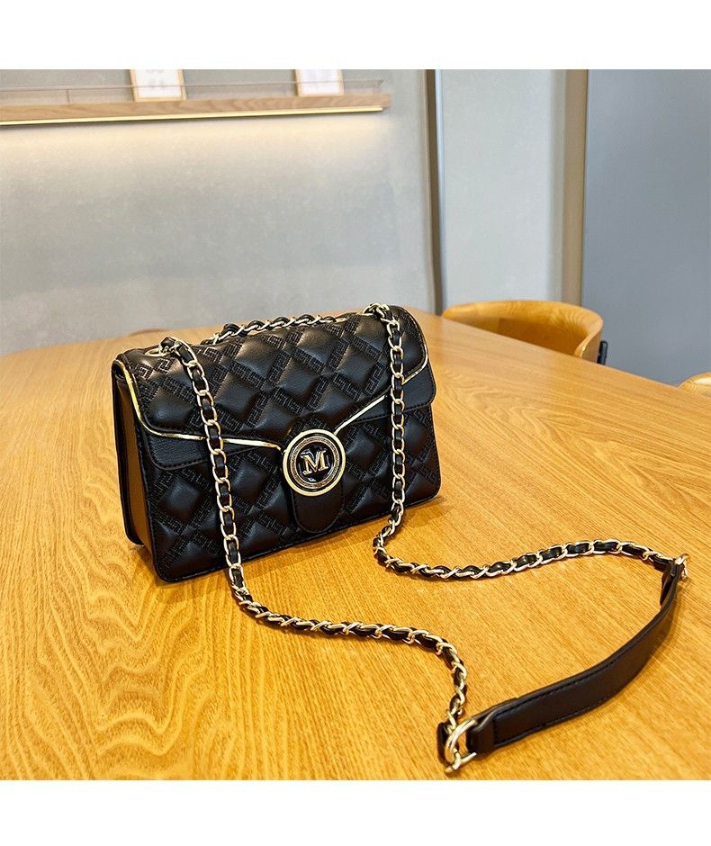 Squisita nicchia per le donne nel 2024, nuova piccola borsa quadrata a catena in stile occidentale, versatile borsa a tracolla singola_voghion.com