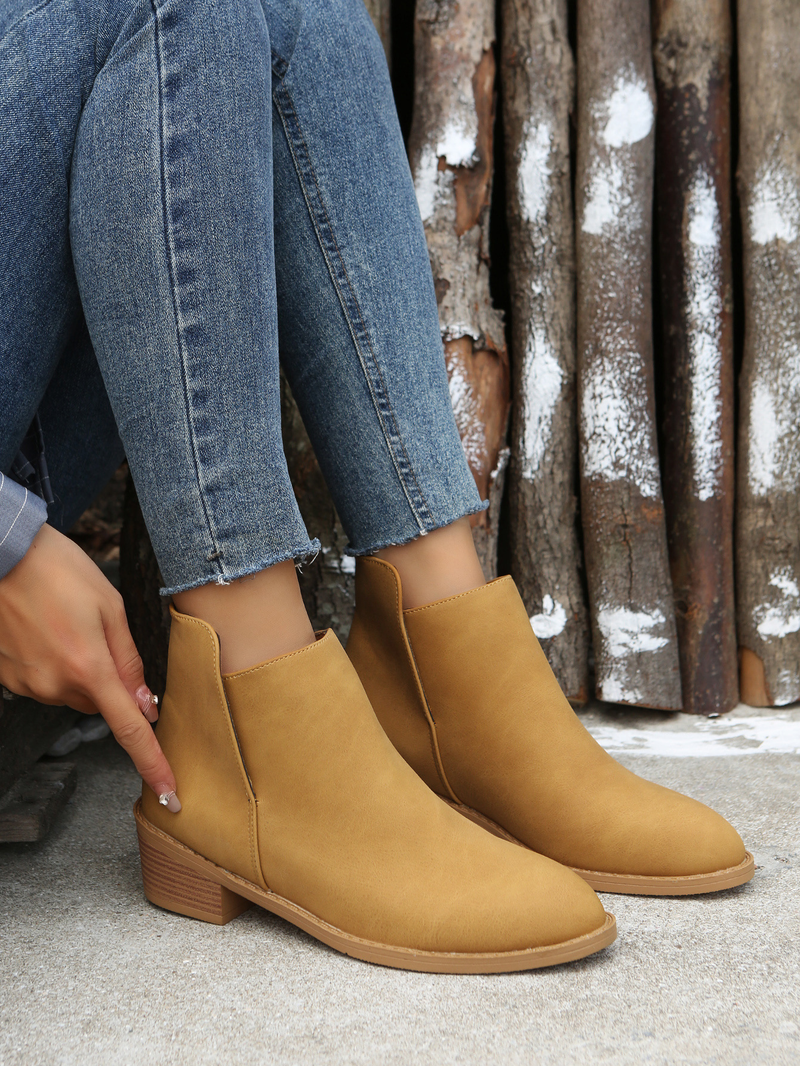Women's shoes autumn and winter new large size suede Martin boots women's thick heel solid color women's short boots in stock one drop_voghion.com