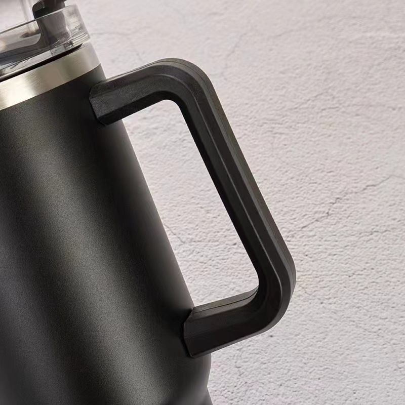 Gobelet de voiture unisexe grande capacité, gobelet à glace en acier inoxydable, gobelet isolant avec paille, gobelet à poignée pratique_voghion.com