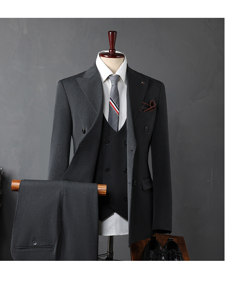 Männerkleeder Duebelknäppchen Kostüm Kostüm Hochzäit Bräitchemann Kostümjacket_voghion.com