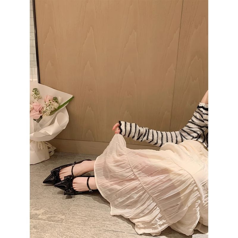 【Sheii Su Yinyin】 Mary Jane-Schuhe mit kleiner spitzer Spitze und bogenförmiger Schnalle und flacher Unterseite, für Damen_voghion.com