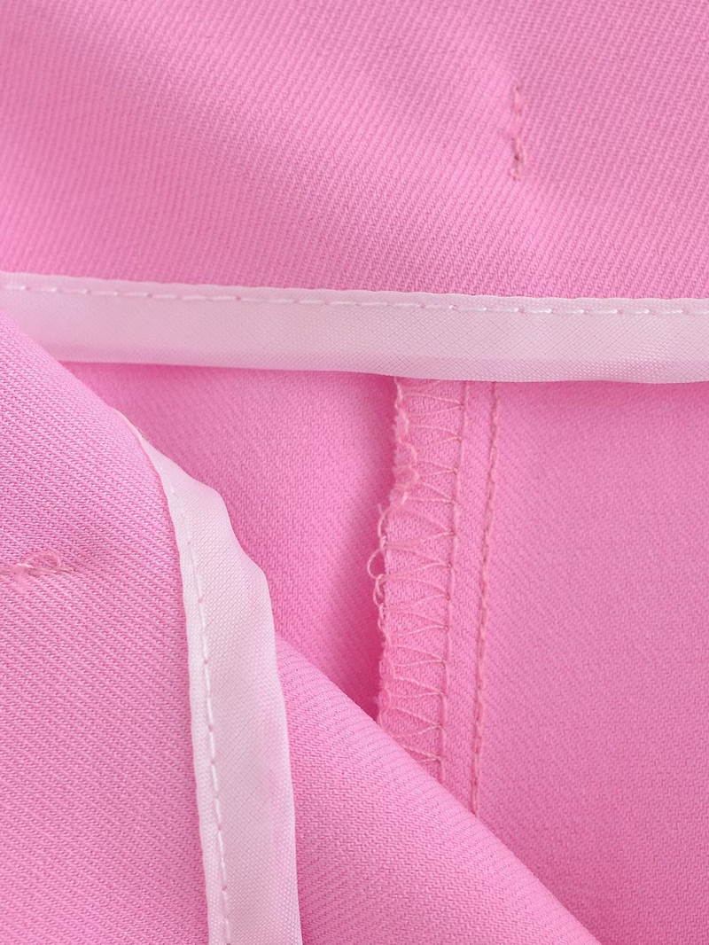 Abbigliamento da donna giacca corta con colletto + abito ampio con minigonna a pieghe_voghion.com