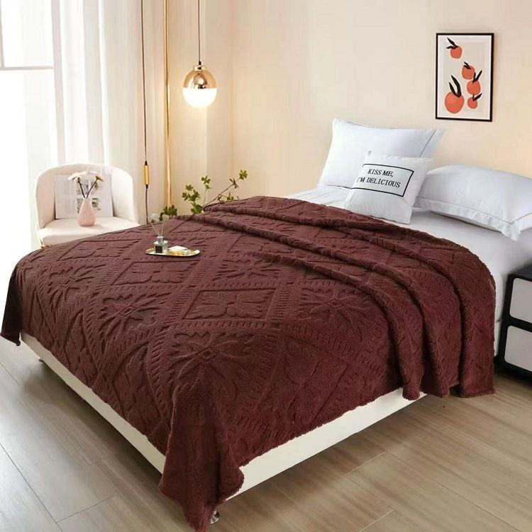 Coperta per divano in flanella jacquard ultra morbida color latte Veet_voghion.com