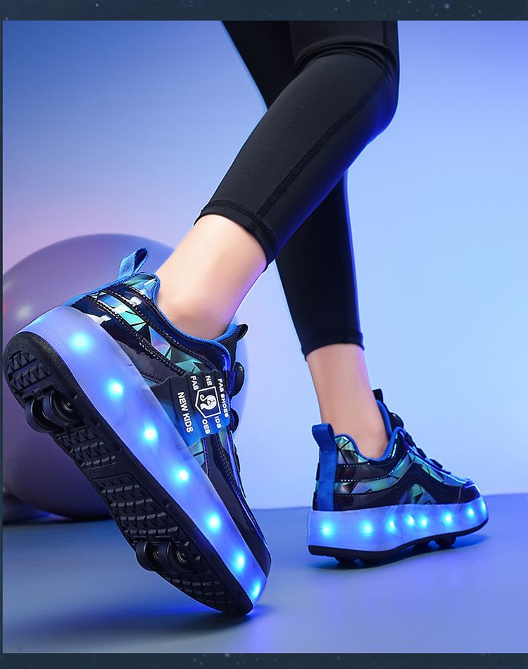 Kids Shoes New running shoes, girls' roller skates, small four-wheel detachable walking invisible luminous shoes_voghion.com