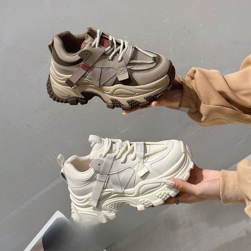 Women's 2024 Spring New Network Star Sports Style Casual Korean Hundred Thick Bottom Running Shoes_voghion.com