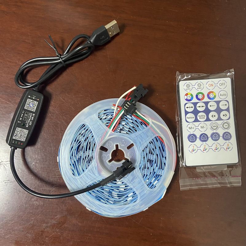 Bande lumineuse LED RVB 5 V avec 18 LED/m – SMD 5050, télécommande 28 touches et contrôle par application (Bluetooth), éclairage flexible DIY pour la maison, la scène et la décoration de fête._voghion.com