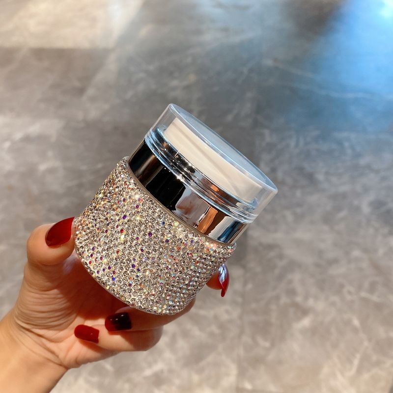 50 ml Airless pompfles voor crèmes en serums – luxe navulbare cosmetische container met diamantaccent (lekvrij, reisvriendelijk)_voghion.com