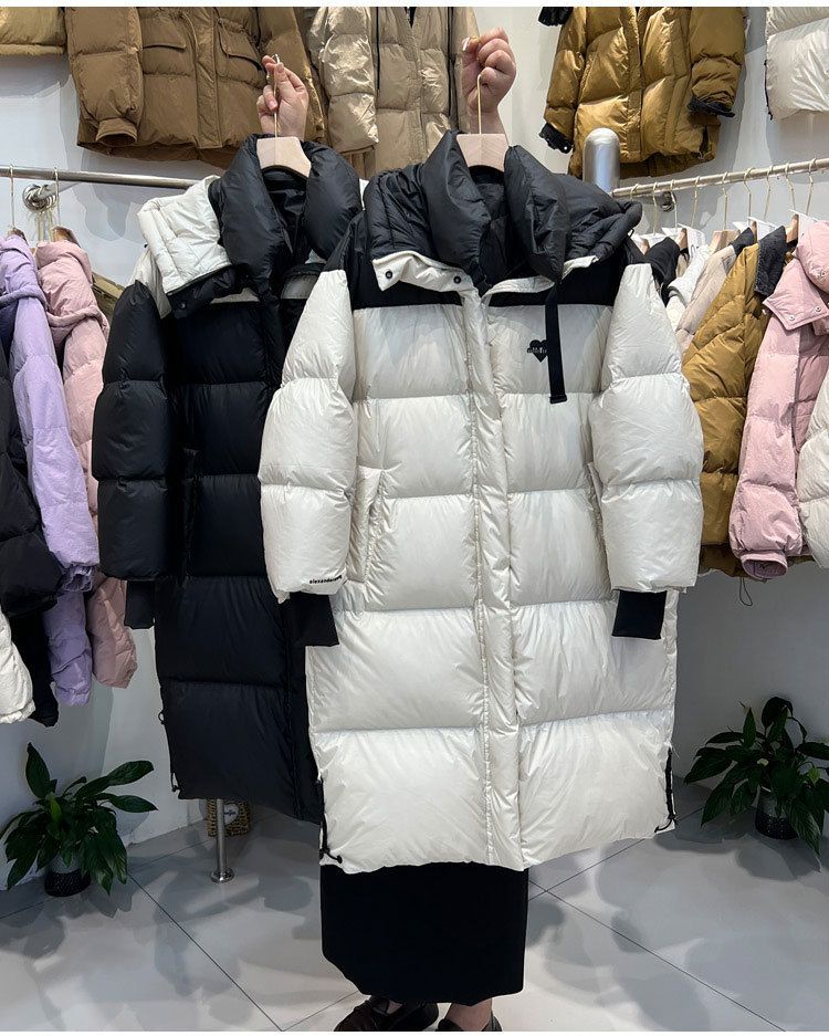 Women's Short Puffer Jacket With Color Block Design, Lightweight Hooded Winter Coat, Warm Duck Down Filling, Casual Streetwear For Petite_voghion.com