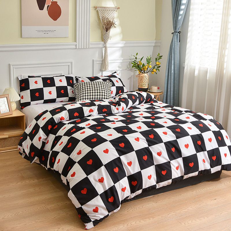 Soft Fiber Simple Black And White Checkerboard Bedding Set Love Double Sided Printing Duvet Cover Quilt Cover 3PC Bedding Set_voghion.com