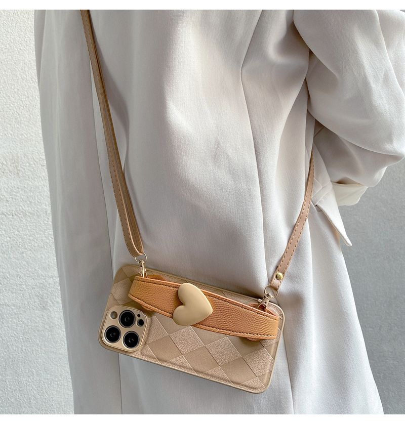 Suitable For IPhone 16 Phone Case Iphone 12/11 14 Pro Classic Diamond Grid Heart-shaped Wrist Strap Holder 13_voghion.com