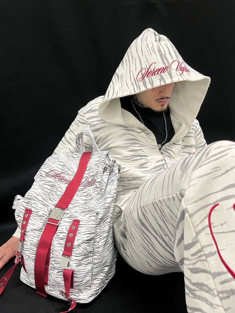 Herrenbekleidung Retro Streetwear Hoodie Sweatpants Set Zip-Up Grafikpullover mit lockerer Passform, Anime-Print, dunkles ästhetisches Unisex-Casual-Outfit_voghion.com