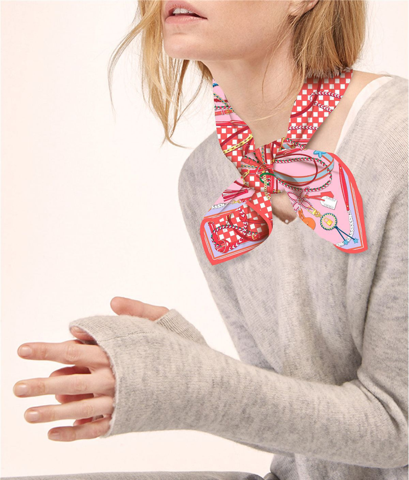 Berühmter ethnischer Stil Twill Satin 53cm kleines Quadrat Frühling Herbst Saison leichte und dünne professionelle Schal, gerahmt_voghion.com