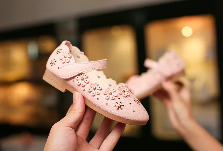 Bambini Bambino Bianco per Festa di Nozze Moda Principessa Scarpe in Pelle con Fondo Morbido Bambini Grandi Ragazze Fiore Appartamenti_voghion.com