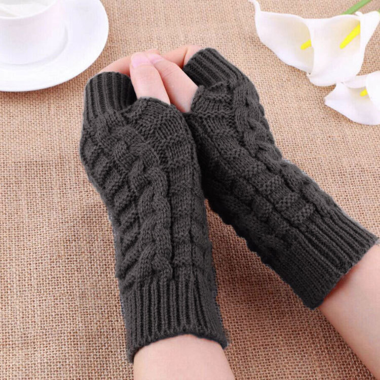 Men's Gloves Winter fingerless gloves women's computer short gloves warm and long gloves Japanese and Korean popular half finger wool flat gloves_voghion.com