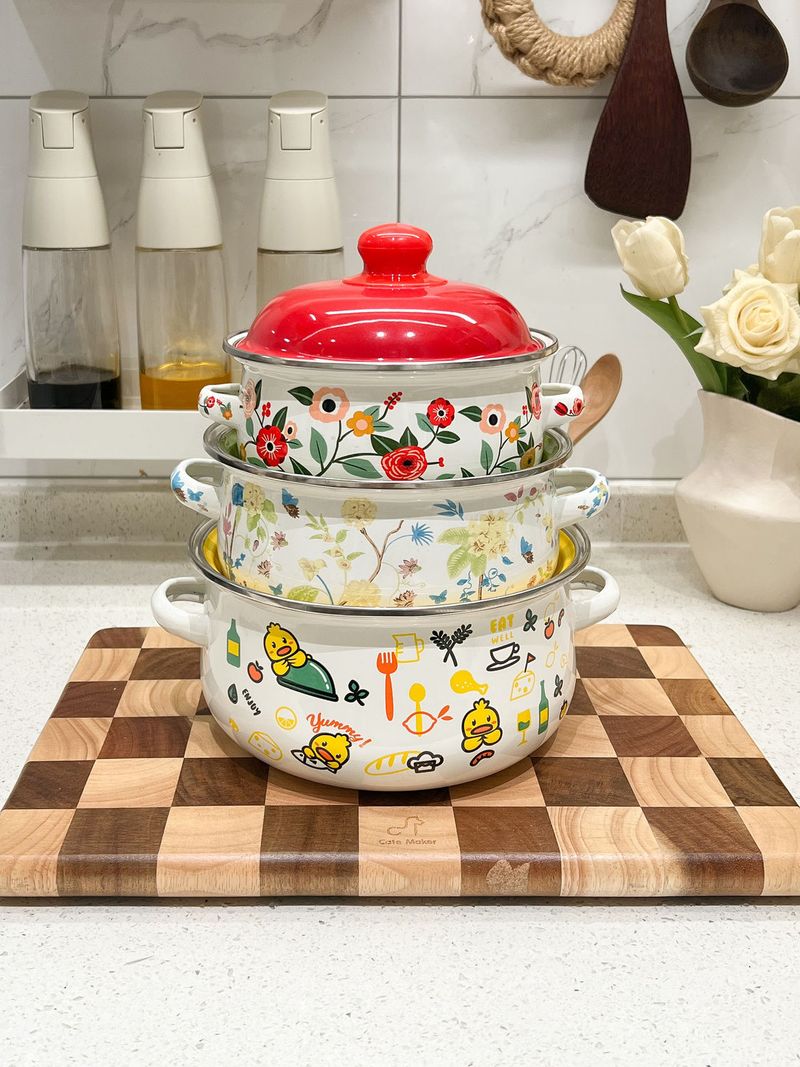 Three-Piece Set Thickened Double-Handled With Lid Baby Food Instant Noodle Flat-Bottom Soup Pot Enamel Cookware_voghion.com