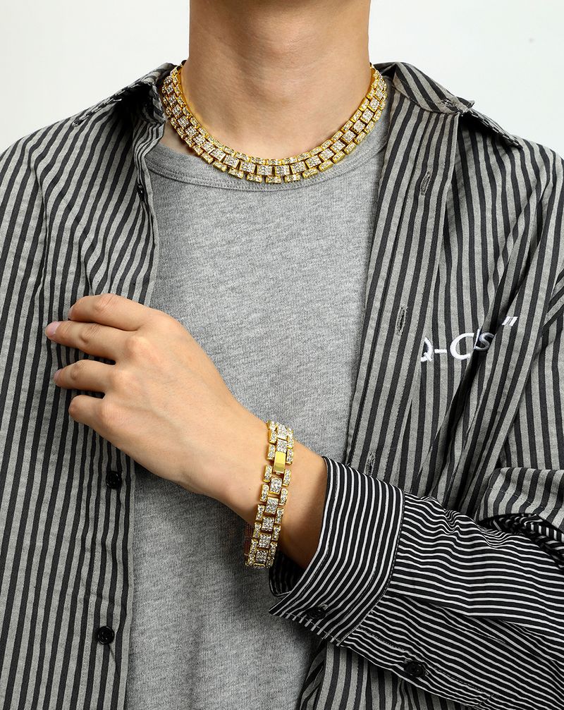Hip Hop Punk Watch with trendy men's necklace Cool and domineering Choker Tank Bone Chain_voghion.com