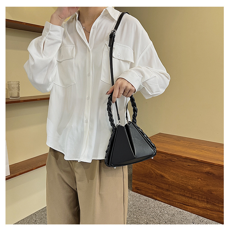 Nuova borsa a tracolla da donna Borsa a tracolla in tinta unita di tendenza personalizzata Borsa a triangolo irregolare da strada quotidiana Borsa pieghevole_voghion.com