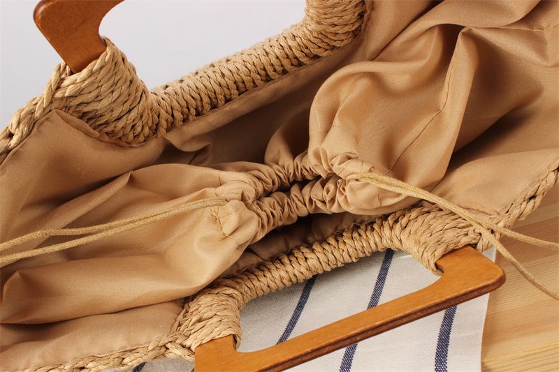 Borse da donna Un pezzo Drop Shipping Nuovo stile Manico in legno Semplice borsa intrecciata a mano Borsa da spiaggia estiva Stile foresta Grande capacità Borsa intrecciata in corda di carta_voghion.com