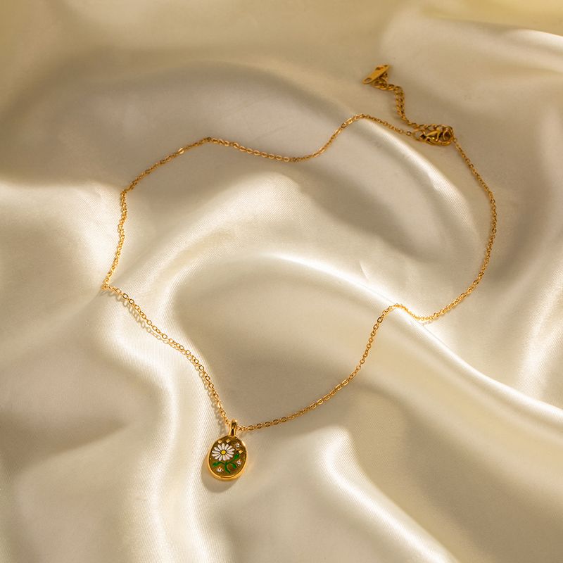 Collana con ciondolo talismano a forma di margherita selvatica in stile Instagram, smaltata e colorata, con accessori di design di nicchia e resistenti allo sbiadimento_voghion.com
