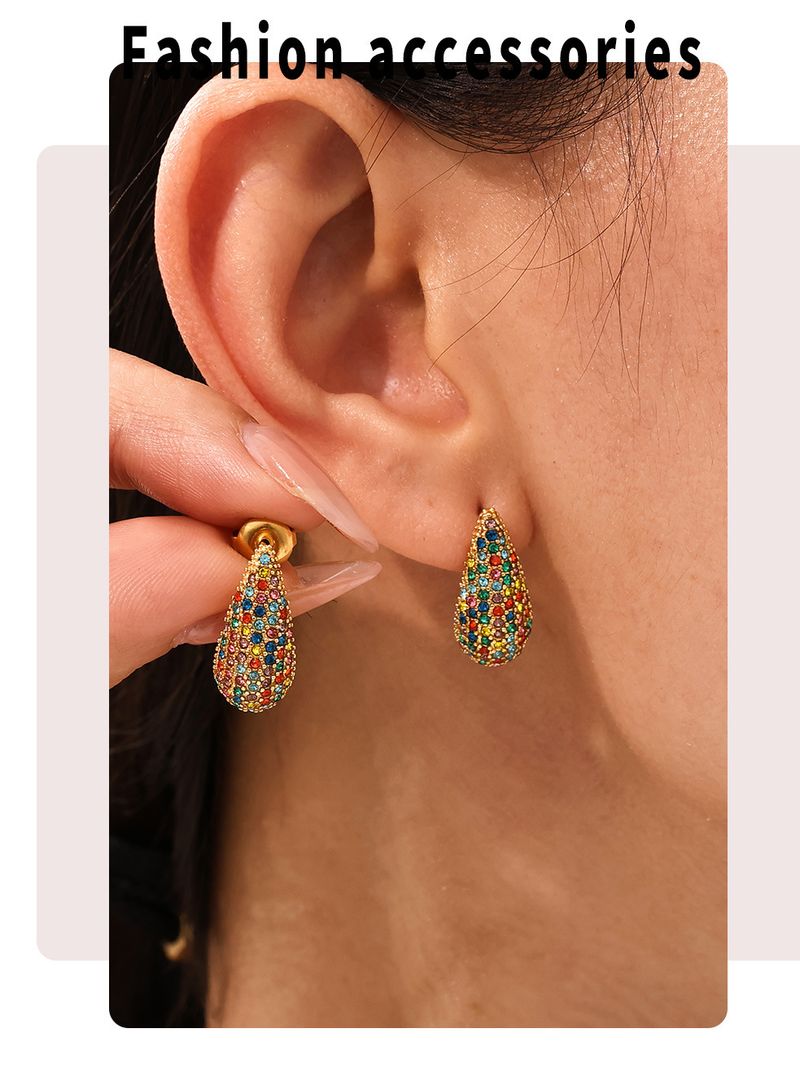 Orecchini da donna in acciaio inossidabile con zirconi colorati misti, a goccia, con temperamento squisito, placcati in PVD, oro vero 18 carati_voghion.com