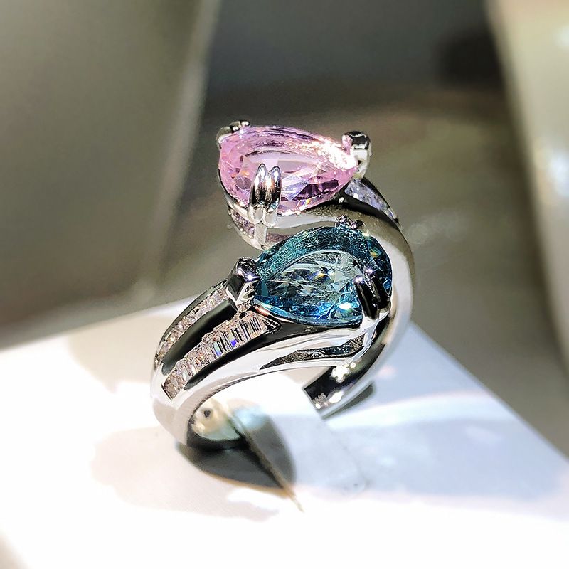 Bague ouverte en forme de cœur géométrique et colorée en zircon pour femme, design de niche, style minimaliste haut de gamme_voghion.com