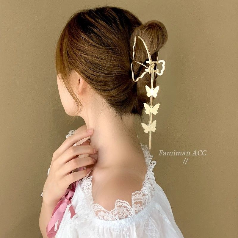Mittelgroßer Hai aus Metall mit schlichtem und hochwertigem Touch, elegante Haarspange mit Schmetterlingsquaste_voghion.com