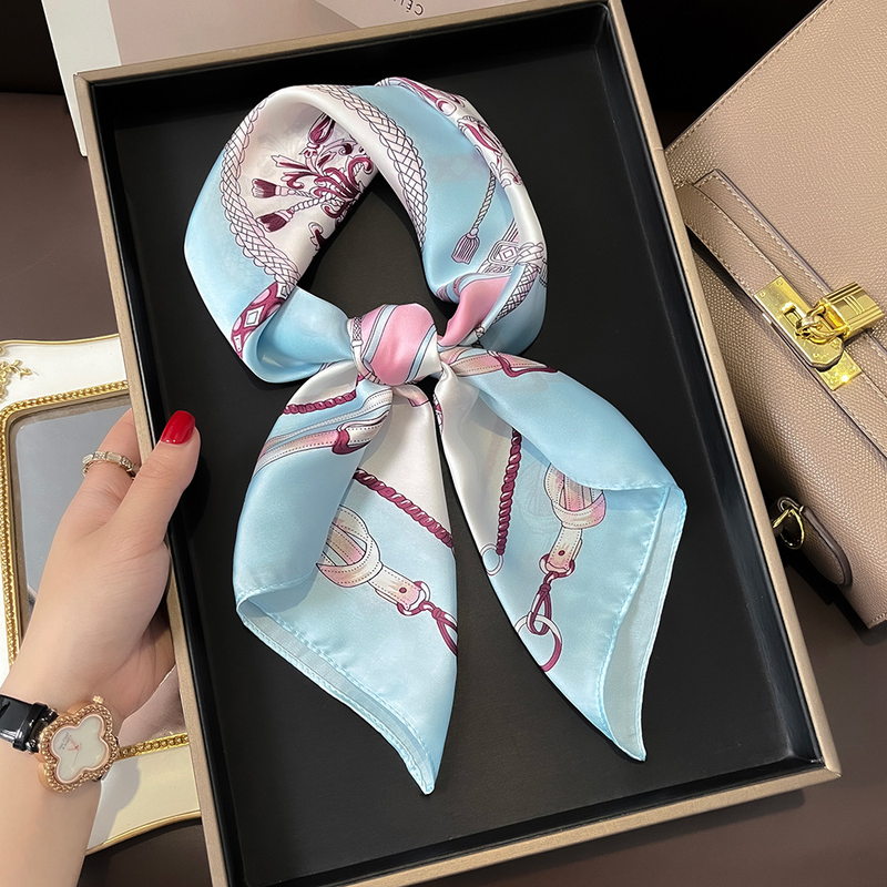 2023 Autunno 70 cm Sciarpa con stampa geometrica semplice Sciarpa quadrata media Sciarpa da donna in raso con fascia_voghion.com