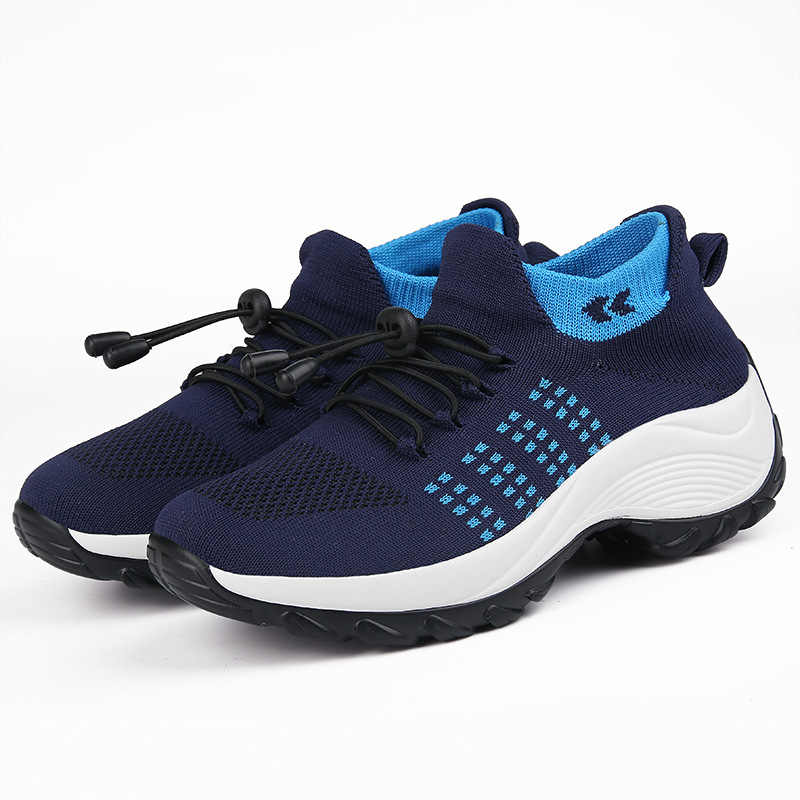 New spring and summer men's and women's flying knitting large size couple shoes 36-47 size_voghion.com