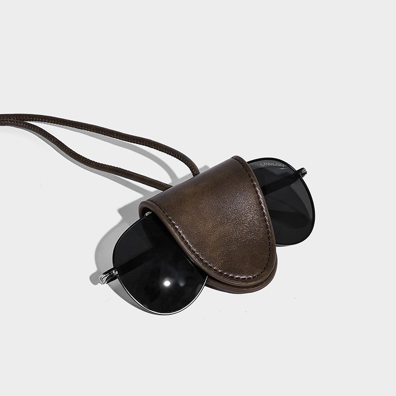 Borsa da donna intrecciata a mano: borsa a tracolla in similpelle, borsa da spiaggia media, borsa a tracolla intrecciata fatta a mano con tasca sottobraccio_voghion.com