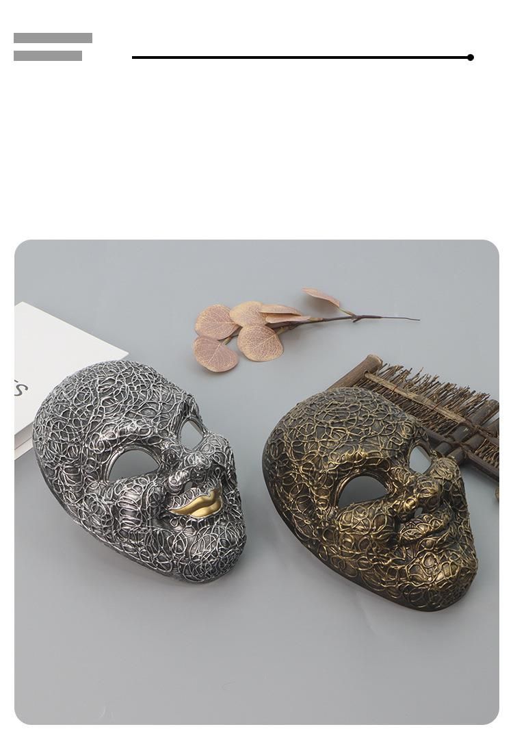 Maschera da teschio a pieno facciale, horror e stravagante, più venduta per Halloween, costume di carnevale e festa in maschera_voghion.com