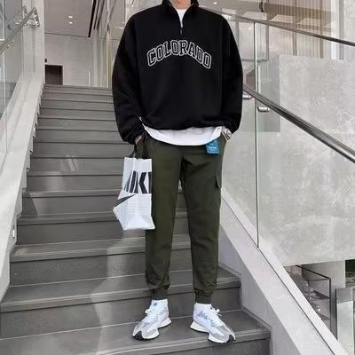 Sweatshirt mit halbem Reißverschluss für Herren, Herbstkleidung, Oberteil mit Buchstabendruck, koreanischer Stil, trendige, lockere Langarmjacke_voghion.com