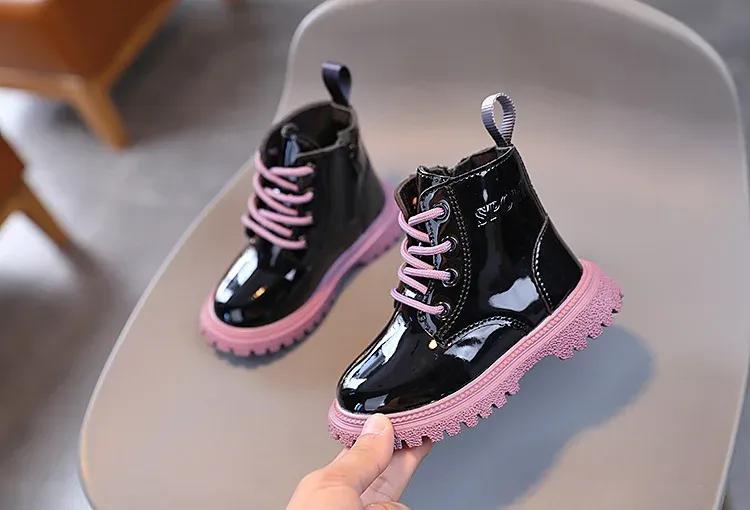 Stivali alla moda per bambini Autunno/Inverno Bambini Stivaletto singolo Stile britannico Solido Tutto-fiammifero Scarpe belle per ragazzi e ragazze_voghion.com