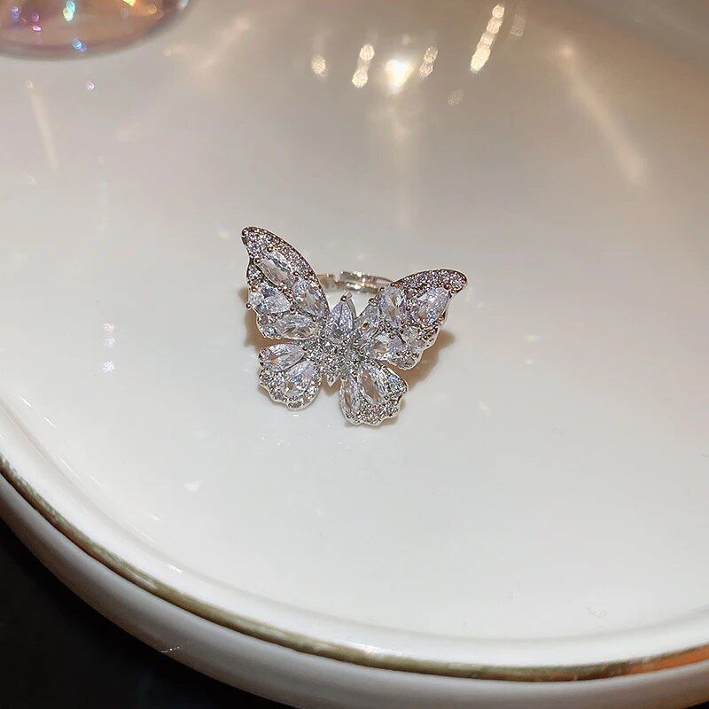 Hot sales Vlinder Opening Glanzende Volledige Zirkoon Ringen Vrouwen Mode Verloving Bruids Bruiloft Vinger Ring Vrouwelijke Sieraden_voghion.com