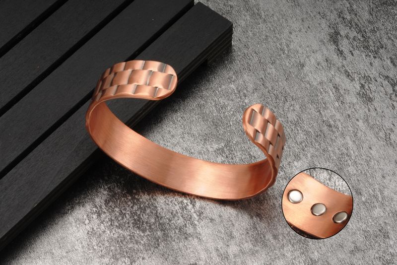 Meathly Pure Copper Magnetic Bracelets for Men Women Adjustable 15.5mm Wide Cuff Bangles Vintage Health Energy Magnet Jewelry_voghion.com