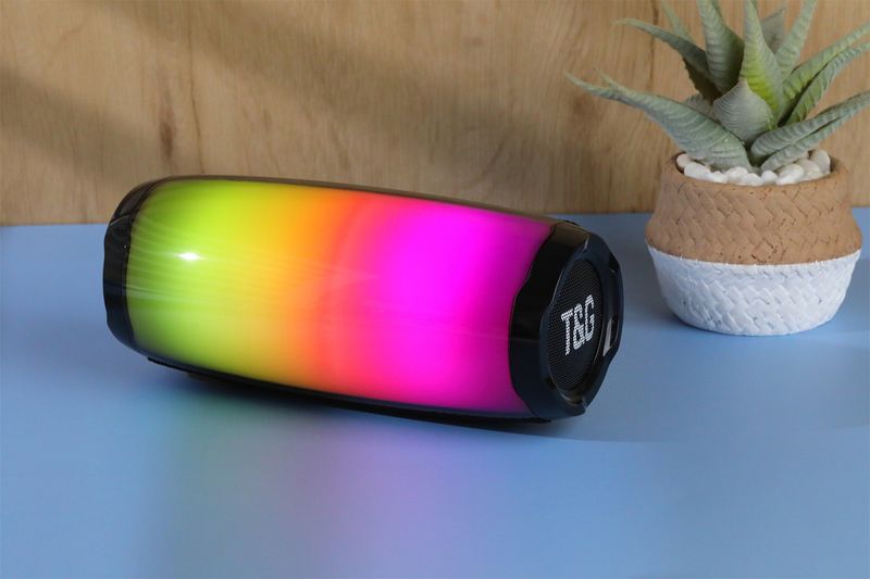 【Haute qualité】 Nouveau haut-parleur Bluetooth TG366 Pulse demi-écran couleur lumière extérieure portable carte insérer U disque caisson de basses audio_voghion.com