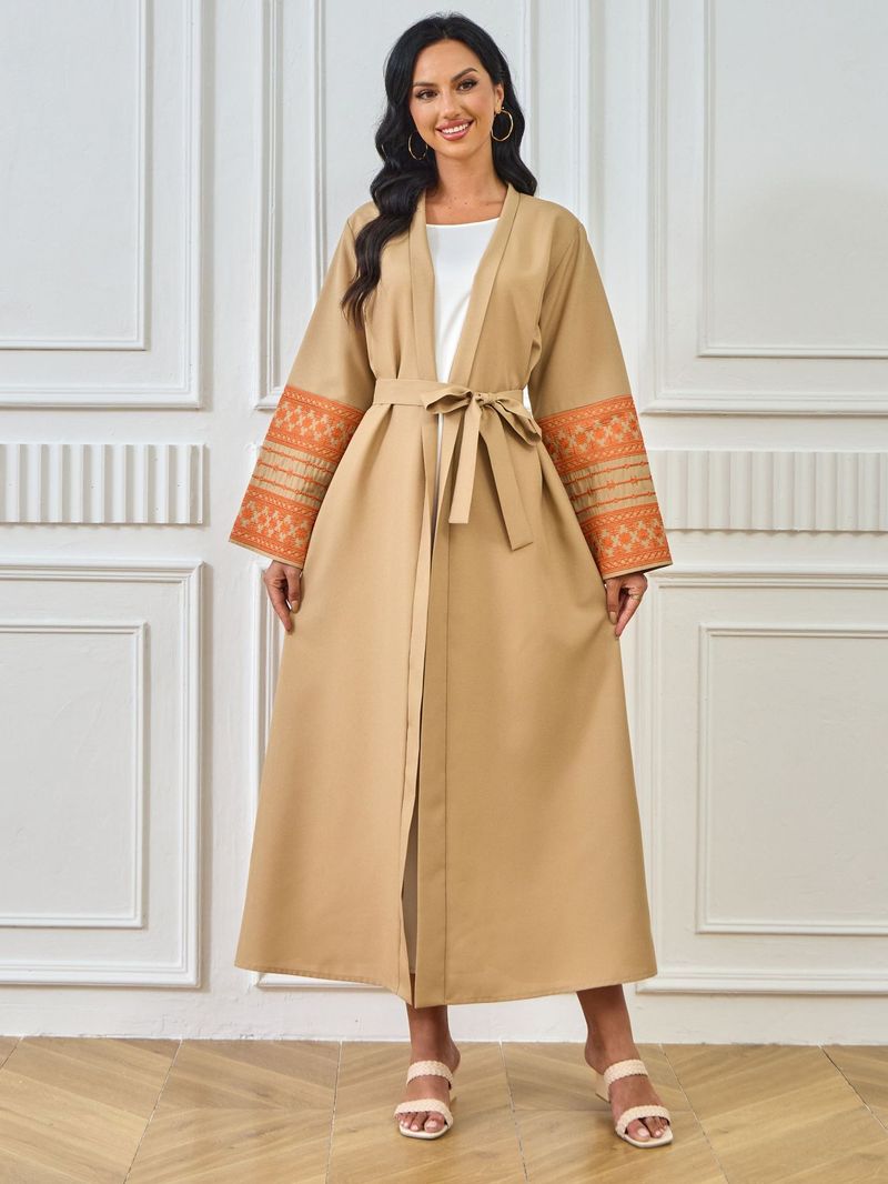 Sieviešu apģērbs Abaya Tuvo Austrumu musulmaņu modes elegants kardigans izšūta kleita sieviešu halāts_voghion.com