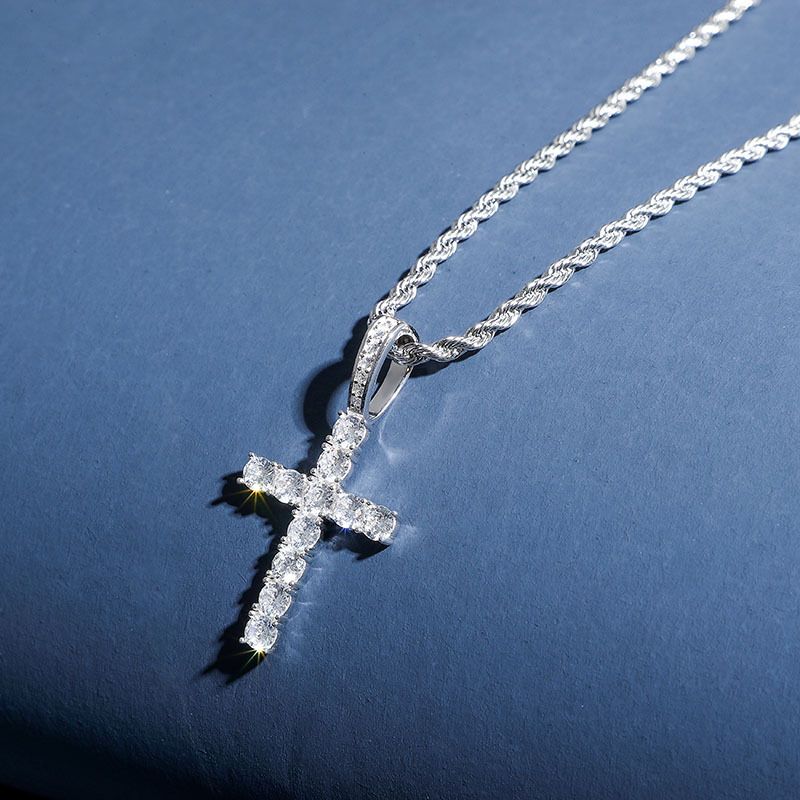 Collana da uomo con ciondolo a forma di croce egizia Ankh con micro pavé di zirconi e catena cubana da 4 mm in stile hip-hop_voghion.com