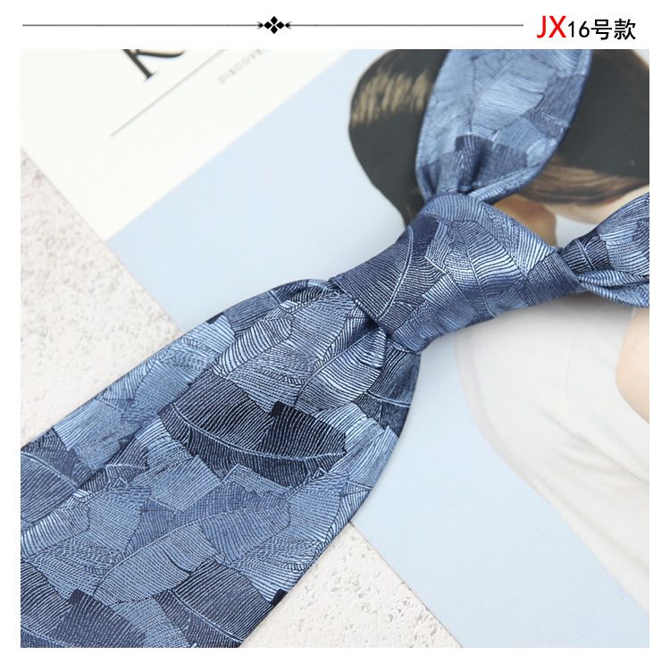 Cravatta da uomo italiana a righe in stile coreano, da 8 cm, annodata a mano, per matrimonio, formale, leggera, di lusso, di alta qualità, con motivo floreale_voghion.com