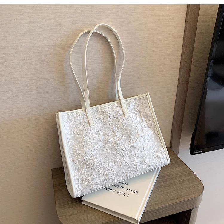 Borsa da donna di grande capacità Borsa estiva All-match 2023 Nuova borsa a tracolla alla moda Borsa tote dal design unico di nicchia_voghion.com