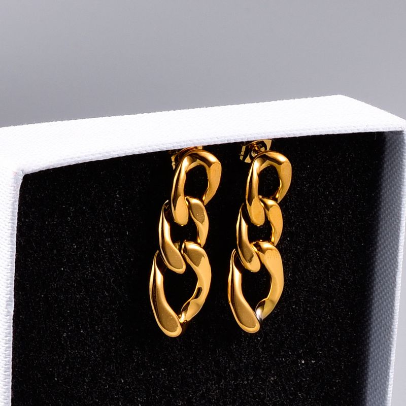 E100 Franse stijl hoepelketting overdreven oorbellen titanium staal verguld_voghion.com